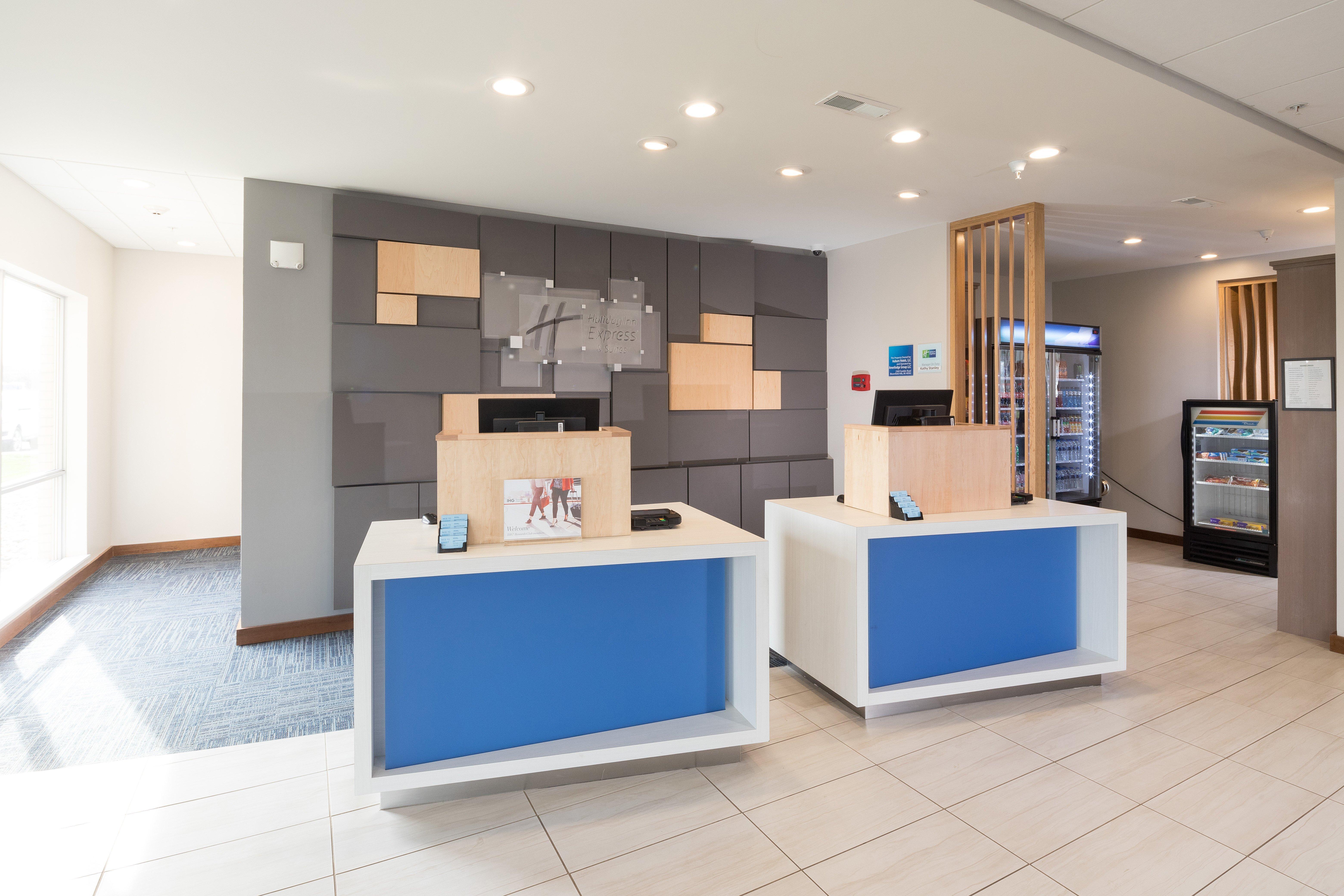 Holiday Inn Express & Suites - Auburn By Ihg Eksteriør billede