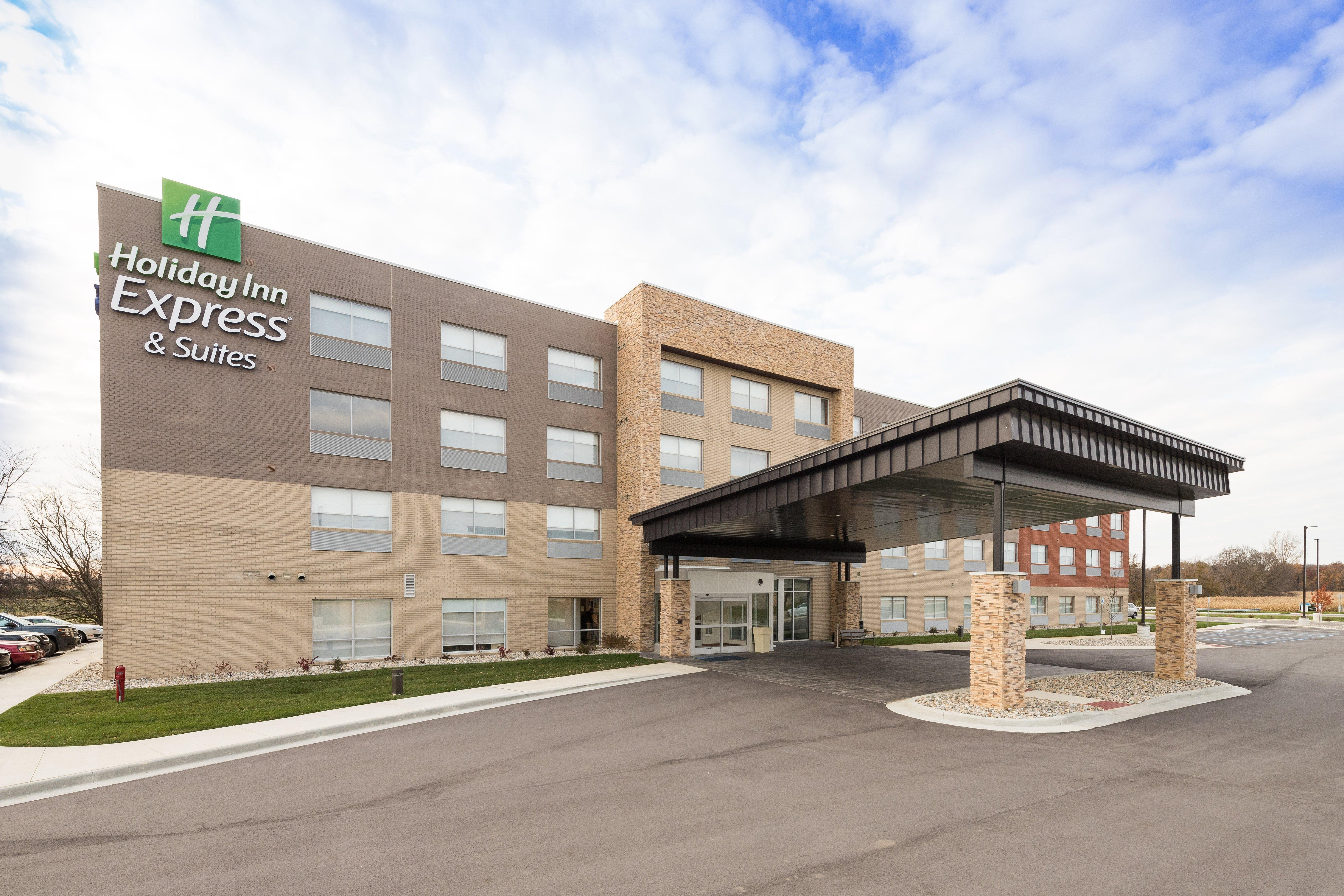 Holiday Inn Express & Suites - Auburn By Ihg Eksteriør billede